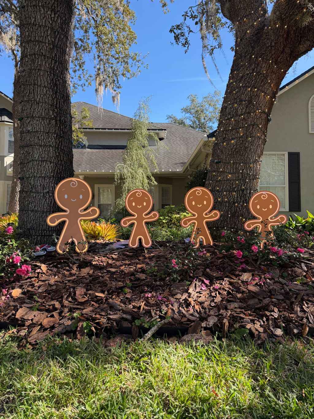 Gingerbread Outdoor Decor Galvanized Steel
